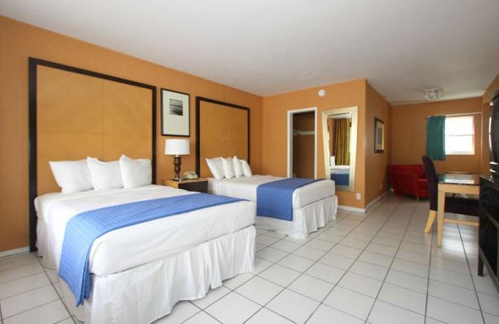 Tropic Cay Beach Hotel Форт Лодърдейл Стая снимка